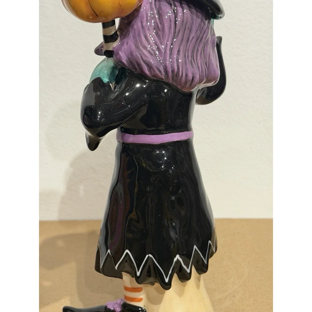 Blue Sky Clayworks Halloween WITCH WITH JACK-O-LANTERN Blue Face - FLAWS